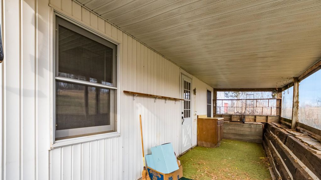 25-zj 9390 Perryton Rd097