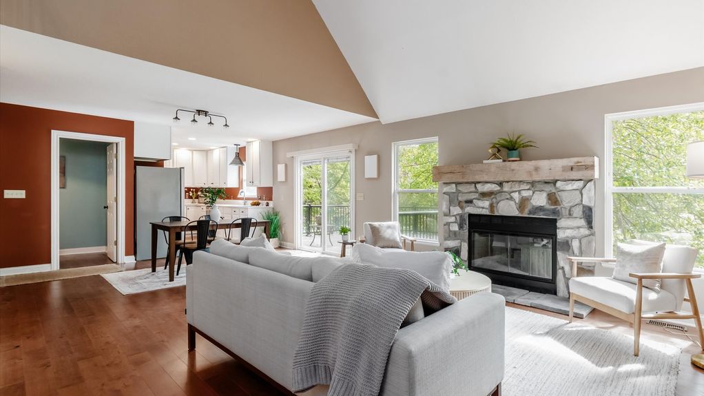 05-zj 275 Bridle Path Ln013