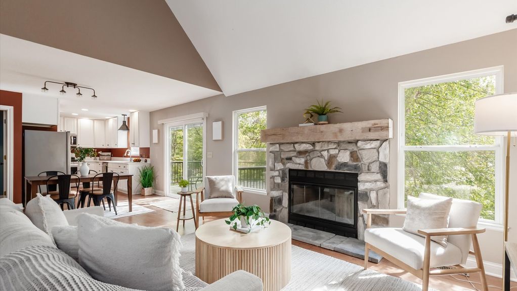 06-zj 275 Bridle Path Ln016