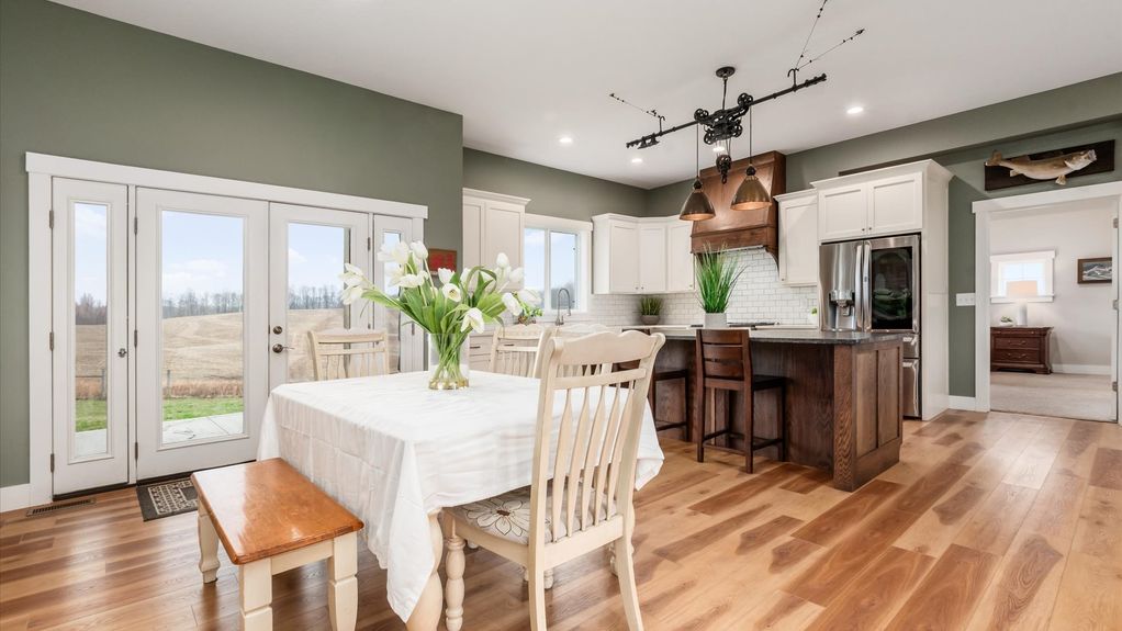 11-zj 4608 Philipps Rd065