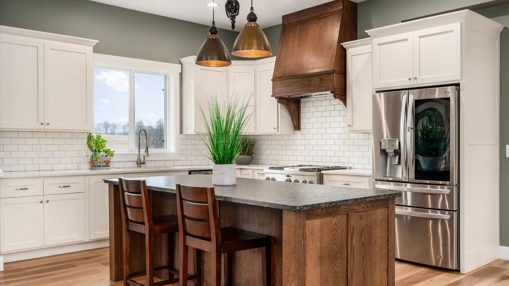 14-zj 4608 Philipps Rd074