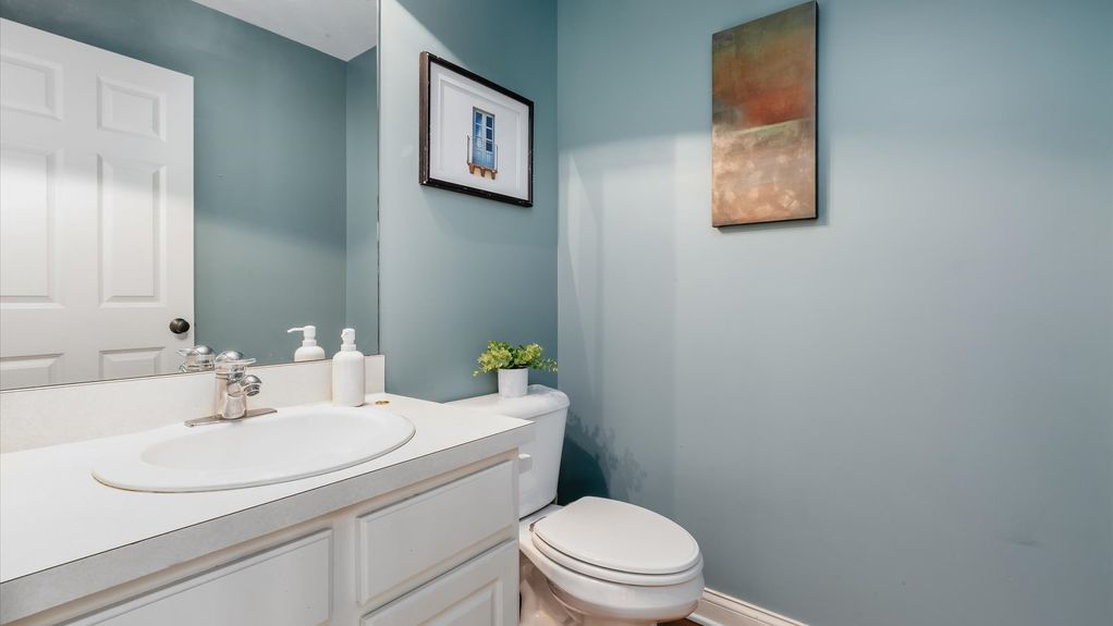 22-zj 275 Bridle Path Ln056