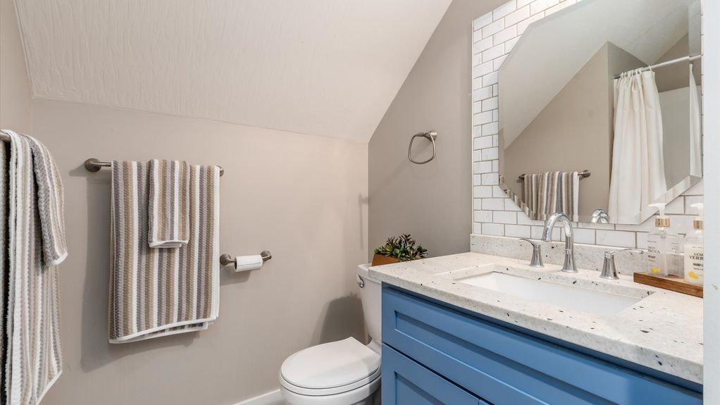 40-zj 4608 Philipps Rd136