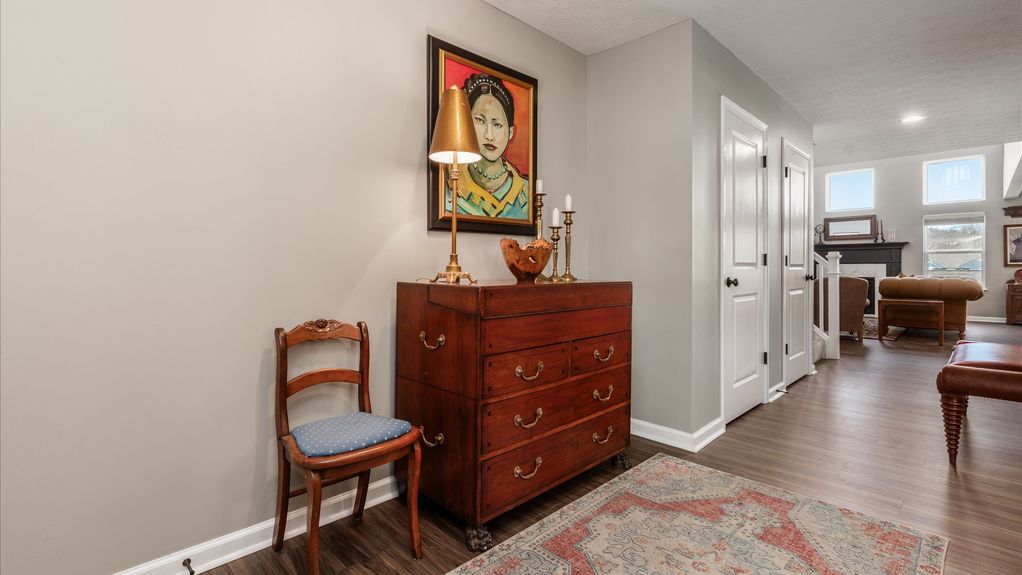 01-zj 199 Auburn Dr002