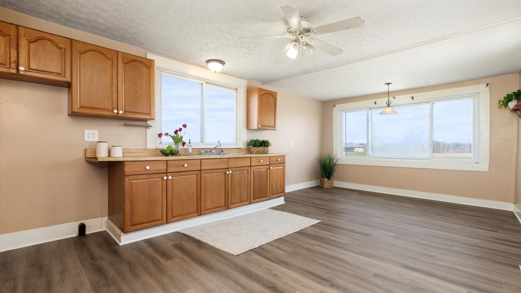 04-zj 12428 North St011