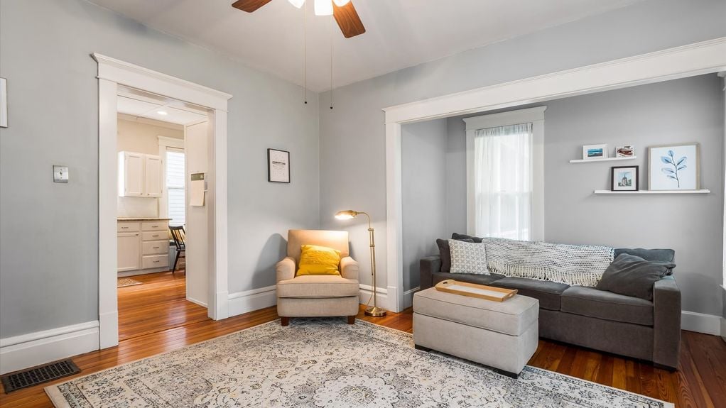 05-zj 337 N Pearl St018