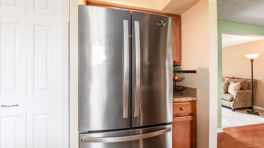 11-zj 110 Canterberry Ln SW026