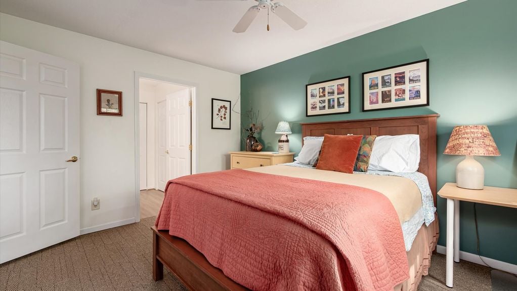 13-z 669 Kensington Dr054