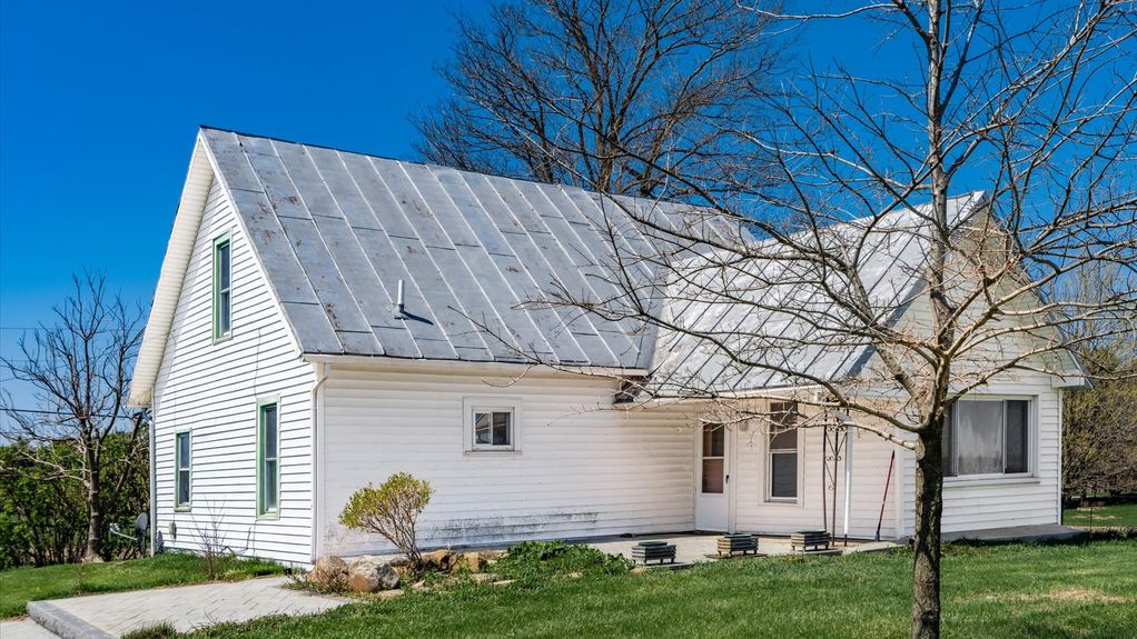 19-zj 12428 North St069-2