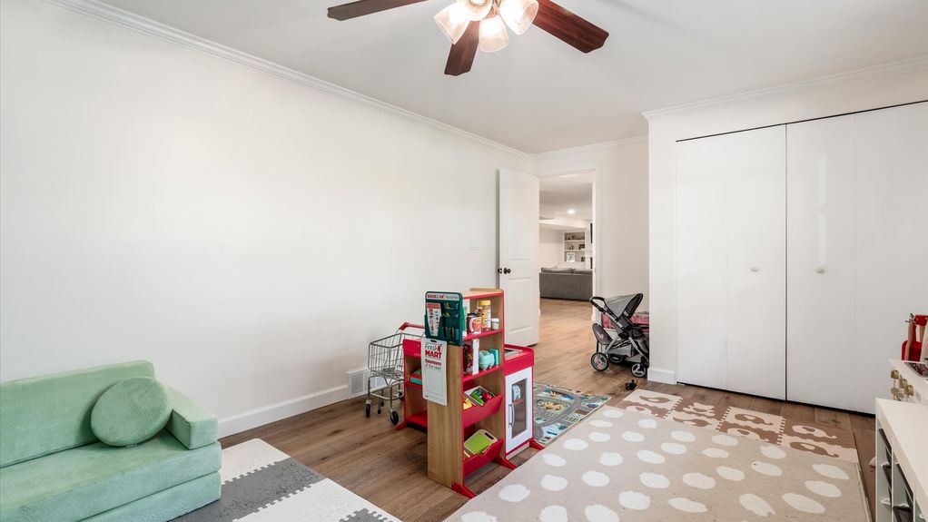 19-zj 161 Wildwood Dr087