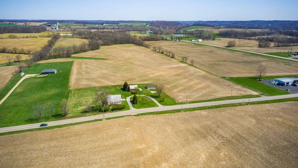 25-zj 12428 North St082-2