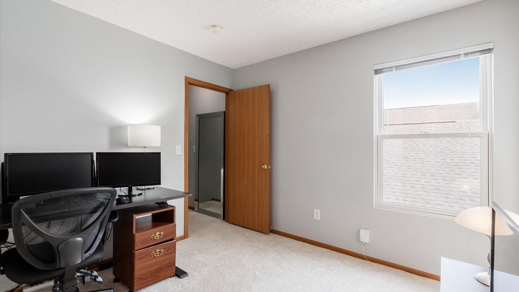 11-zj 7739 Lupine Dr044