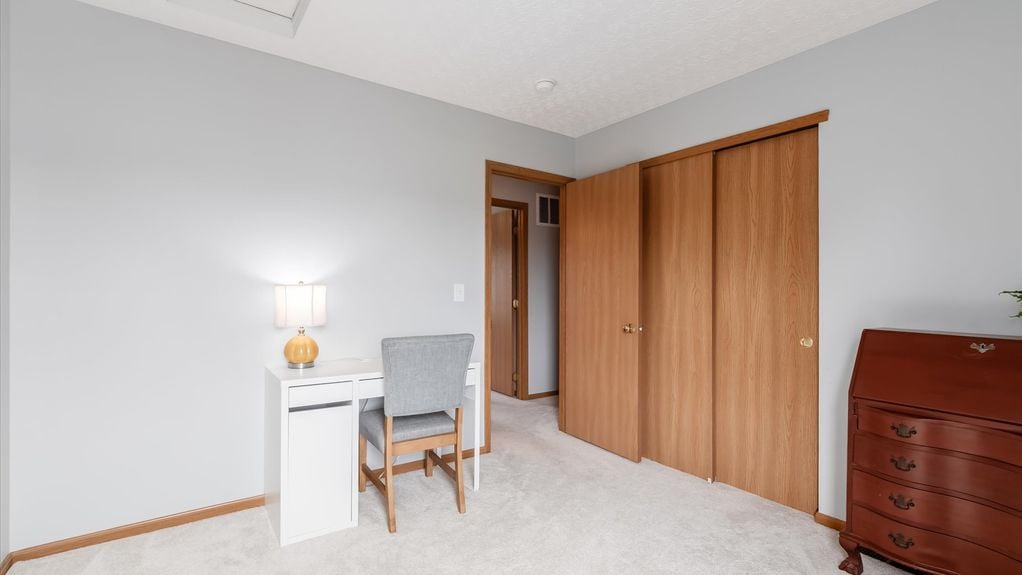 16-zj 7739 Lupine Dr061