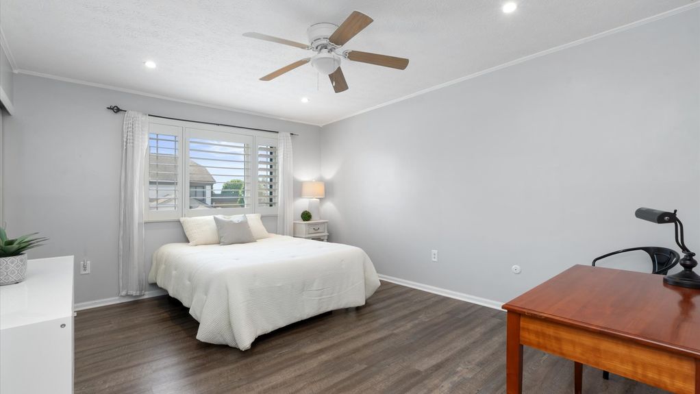 17-zj 1366 Londondale Pkwy047