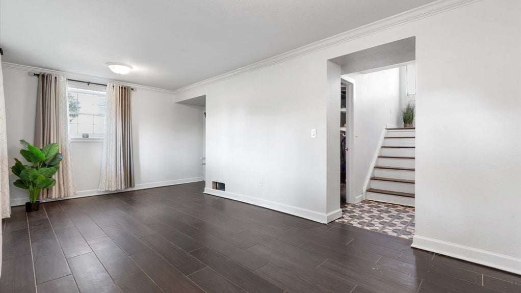 28-z 473 Barwood Dr063