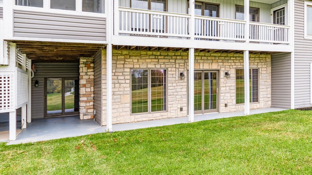 09-zj 2461 Hardscrabble Rd133