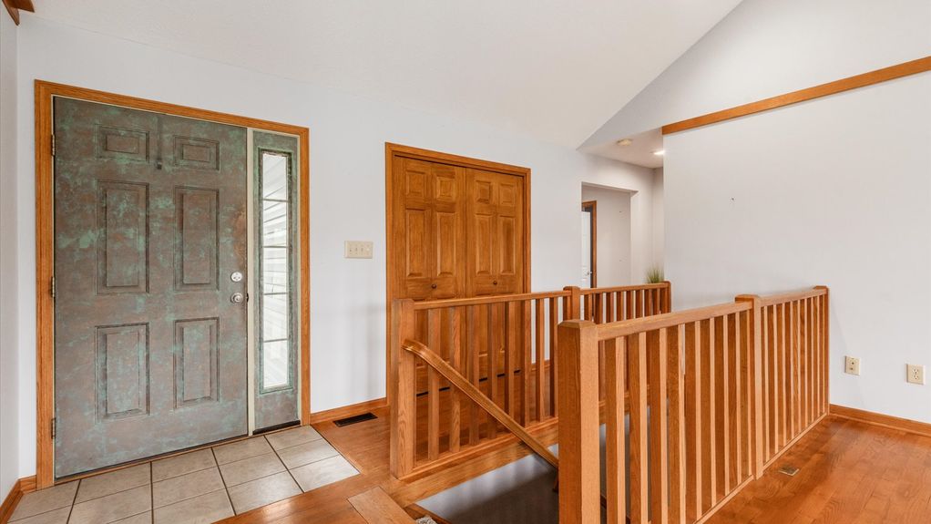 11-zj 2461 Hardscrabble Rd025