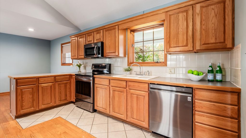 18-zj 2461 Hardscrabble Rd045