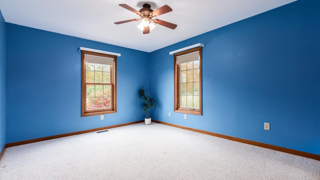 35-zj 2461 Hardscrabble Rd009