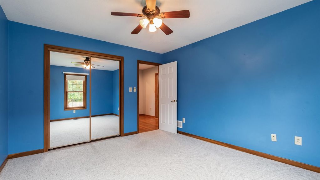 36-zj 2461 Hardscrabble Rd012