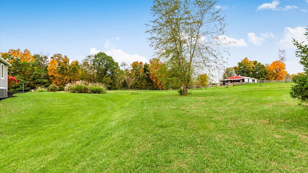 53-zj 2461 Hardscrabble Rd139