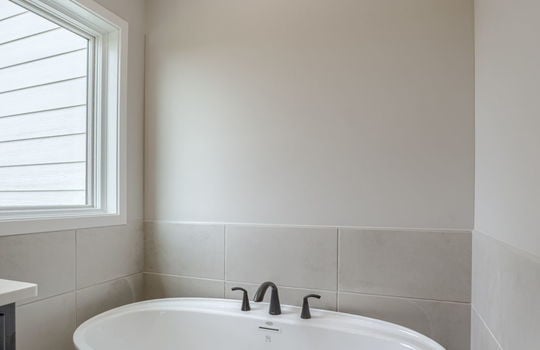 23-web-or-mls-82559_23