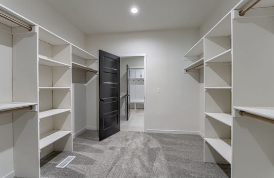 25-web-or-mls-82559_25