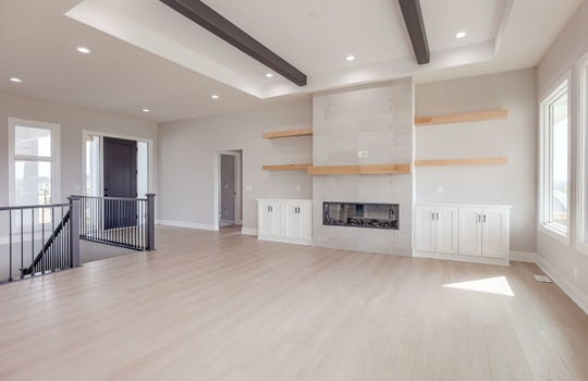 4-web-or-mls-79094_04