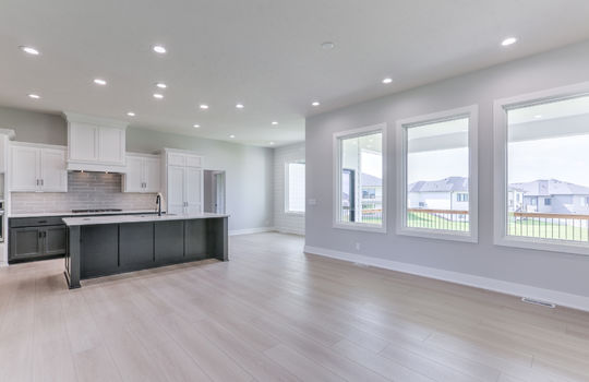 21113ArlingtonSt