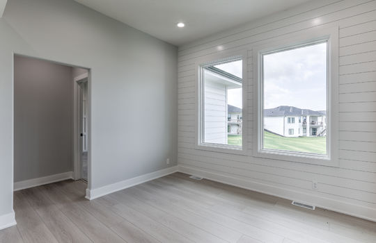 21113ArlingtonSt