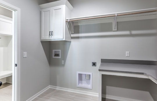 21113ArlingtonSt