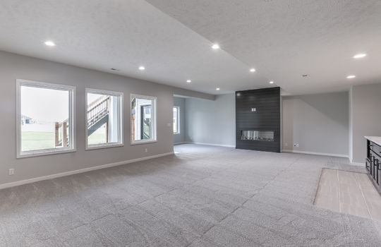 21113ArlingtonSt