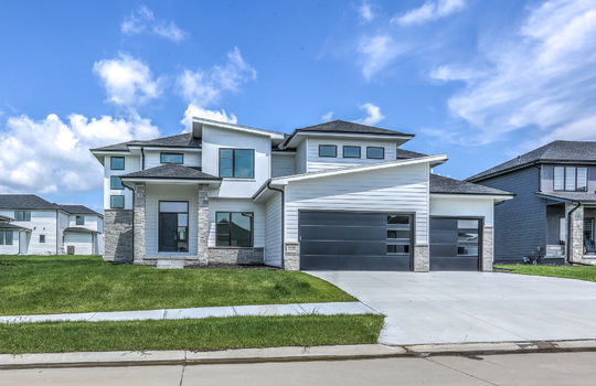 21120ArlingtonSt
