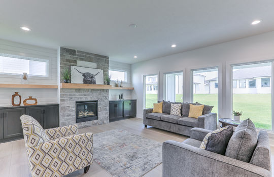 21120ArlingtonSt