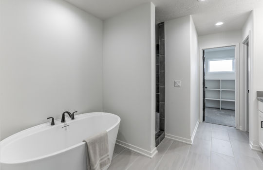 5409n196av