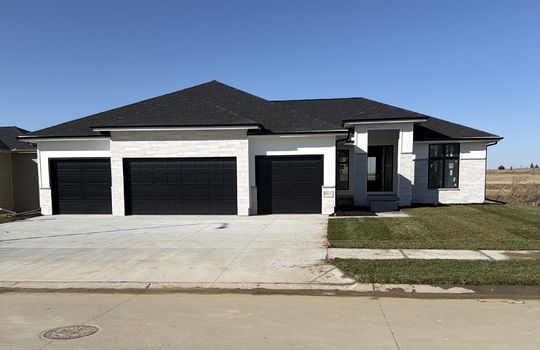 78474534380__5E4D3F46-81A6-4491-827D-B3302A20505D