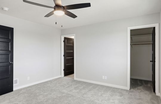 21108 ARLINGTON ST_19