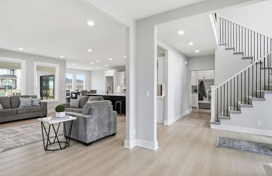 21108 ARLINGTON ST_2