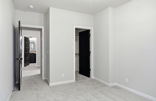 21108 ARLINGTON ST_31