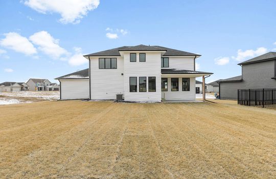 21108 ARLINGTON ST_38