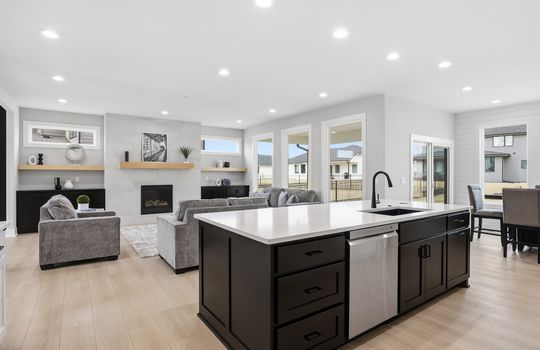 21108 ARLINGTON ST_8