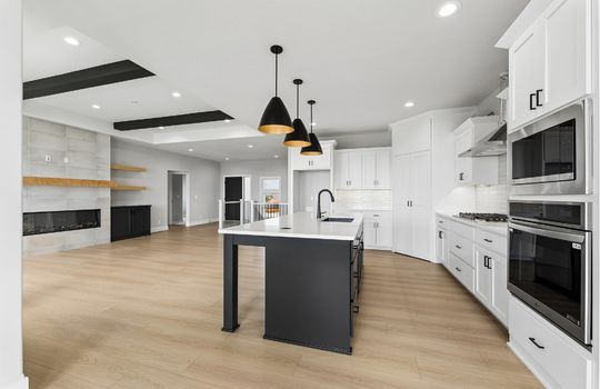 11-web-or-mls-8779 - 11722 124th Ave_011