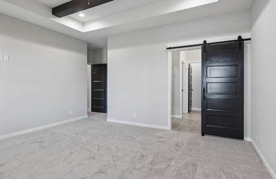 12-web-or-mls-11722 S 124th Ave_012