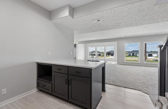 16-web-or-mls-8785 - 5502 N 213th St_016