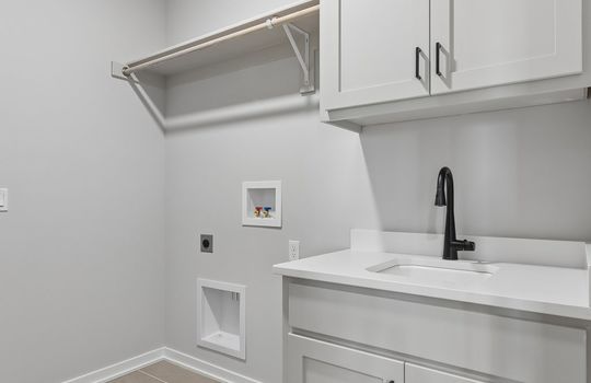 18-web-or-mls-19505 Allied St_018