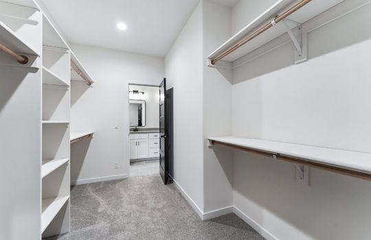18-web-or-mls-8779 - 11722 124th Ave_018