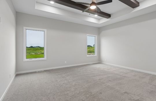 19-web-or-mls-19505 Allied St_019