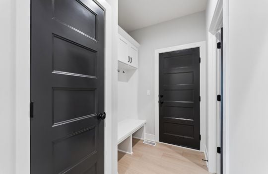 19-web-or-mls-8779 - 11722 124th Ave_019