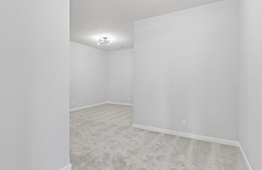 22-web-or-mls-11722 S 124th Ave_022