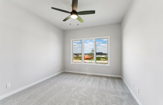25-web-or-mls-8779 - 11722 124th Ave_025